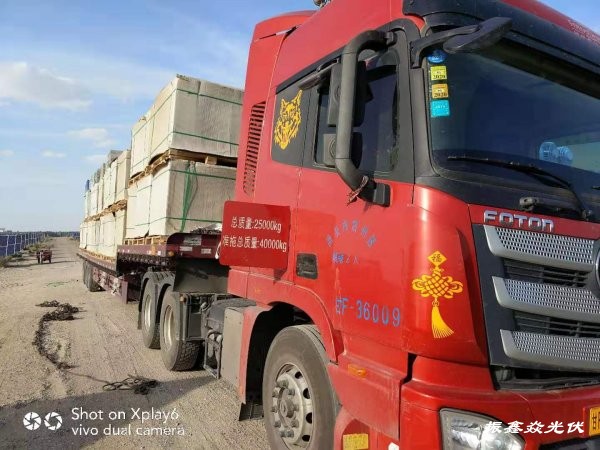 ���չ���M��